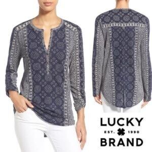 Lucky Brand Women's Etched Geo Henley Top M